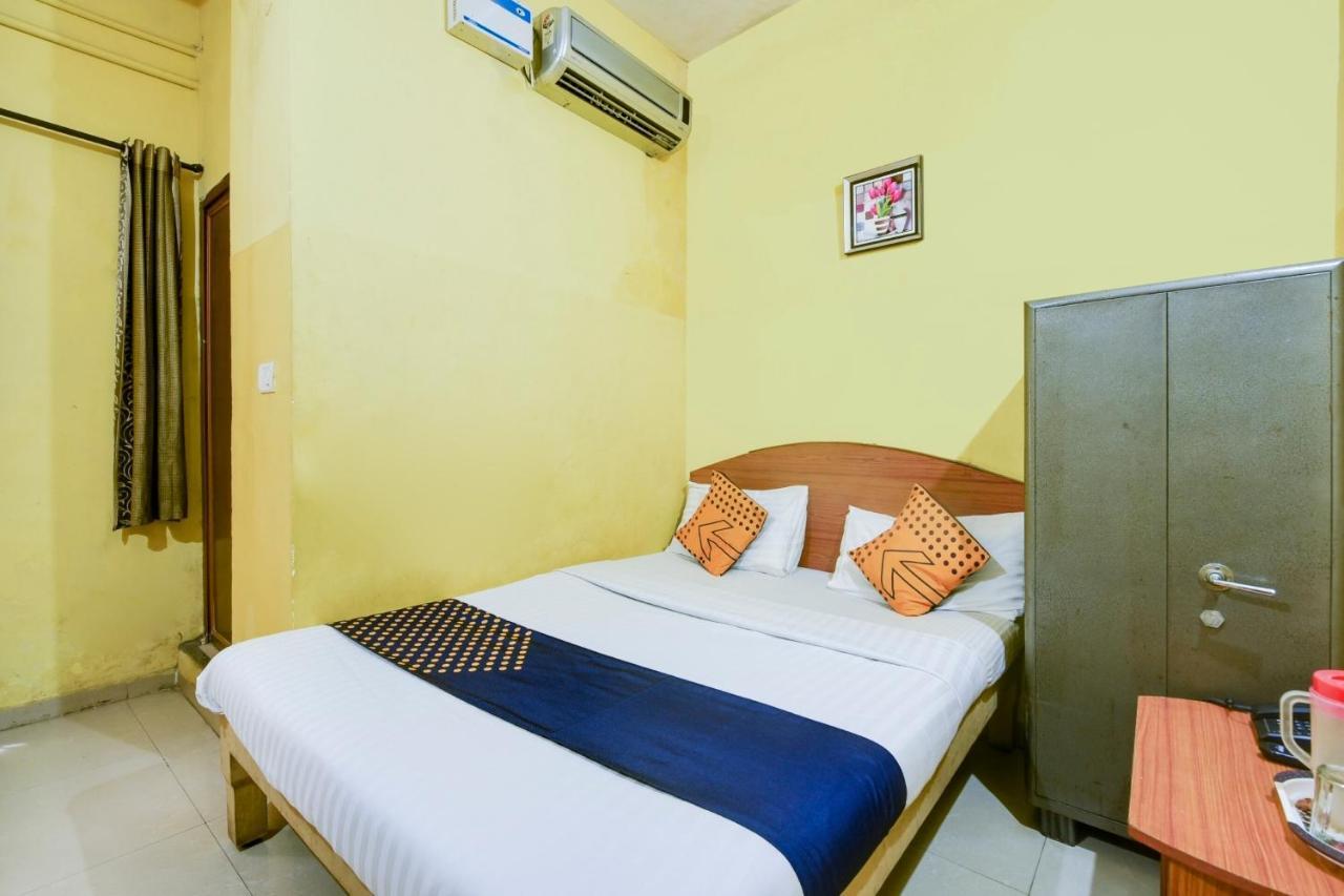 Spot On 74228 Galaxy Comforts 호텔 Narasimharaja Puram 외부 사진